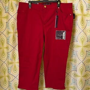 Red 18w Amanda Capris